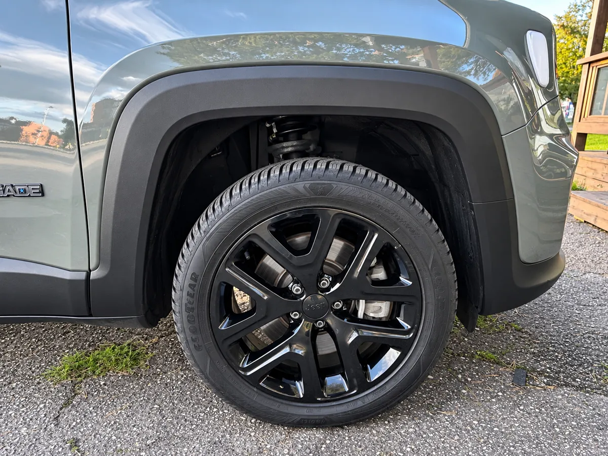 Jeep Renegade 2022 - 10. attēls
