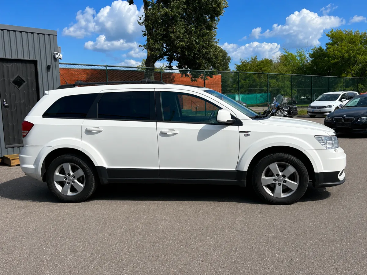 Dodge Journey 2010 - 4. attēls