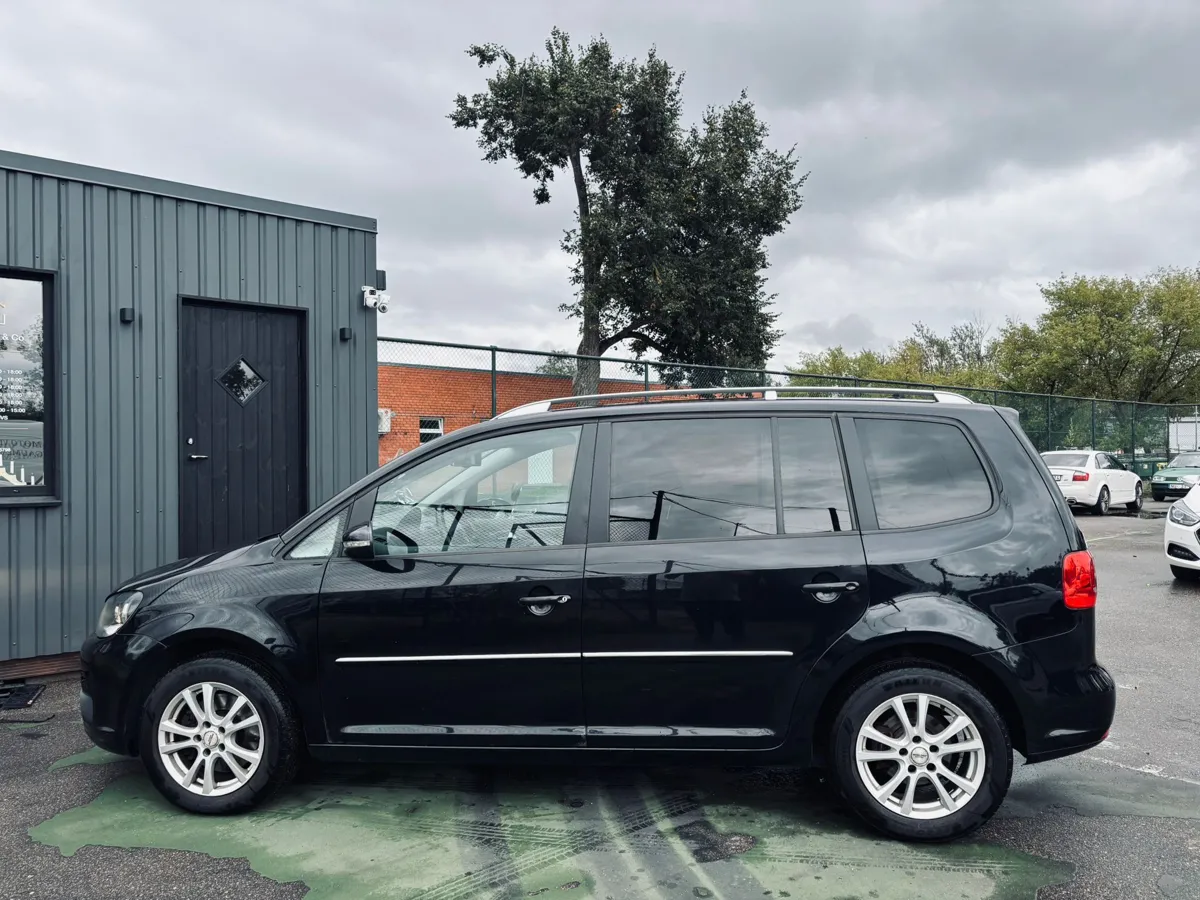 VW Touran 2012 - 9. attēls