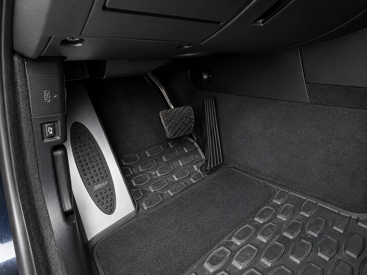 BMW 525 2009 - 14. attēls