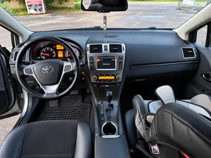 Toyota Avensis - sīktēls 7