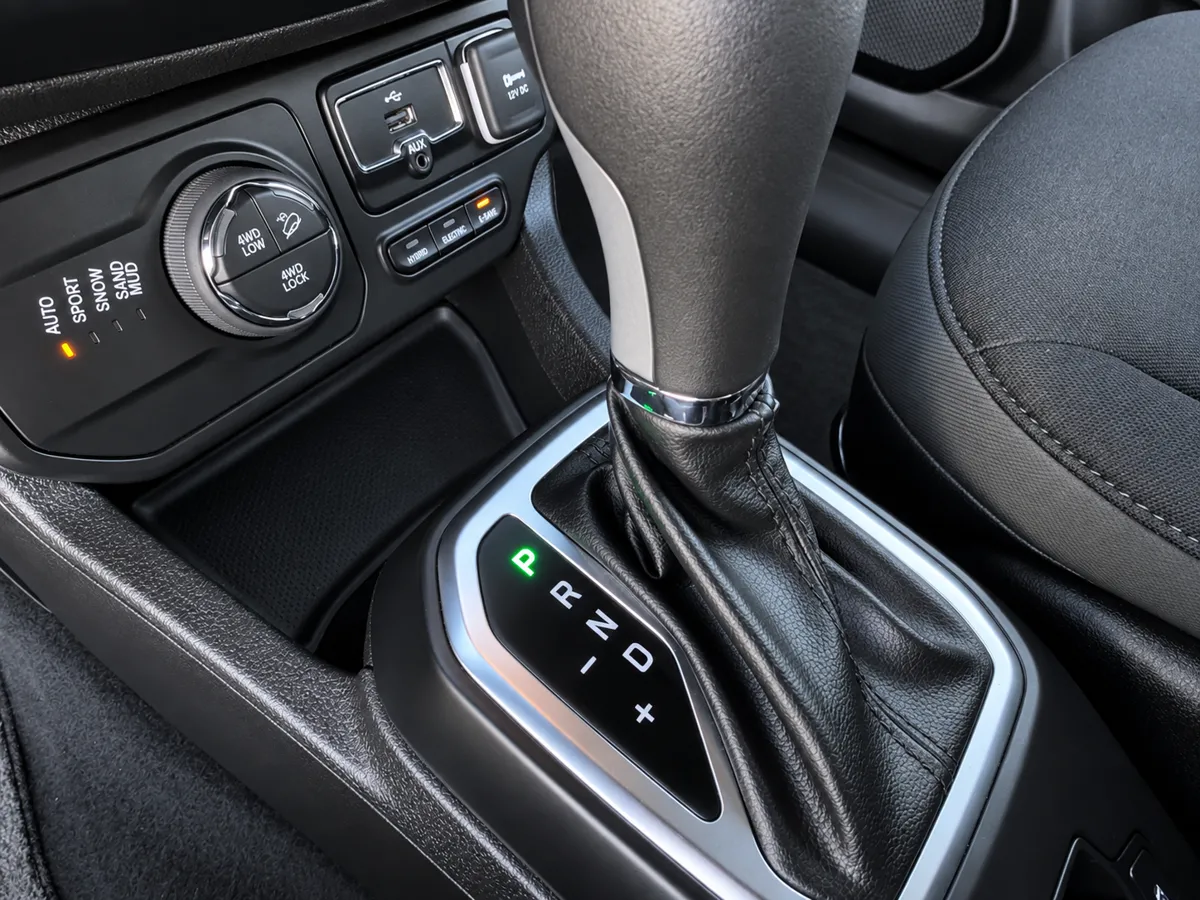 Jeep Renegade 2022 - 23. attēls