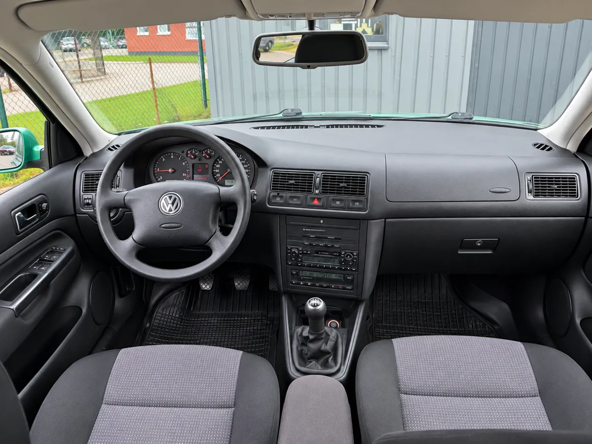 VW Golf 4 2002 - 11. attēls
