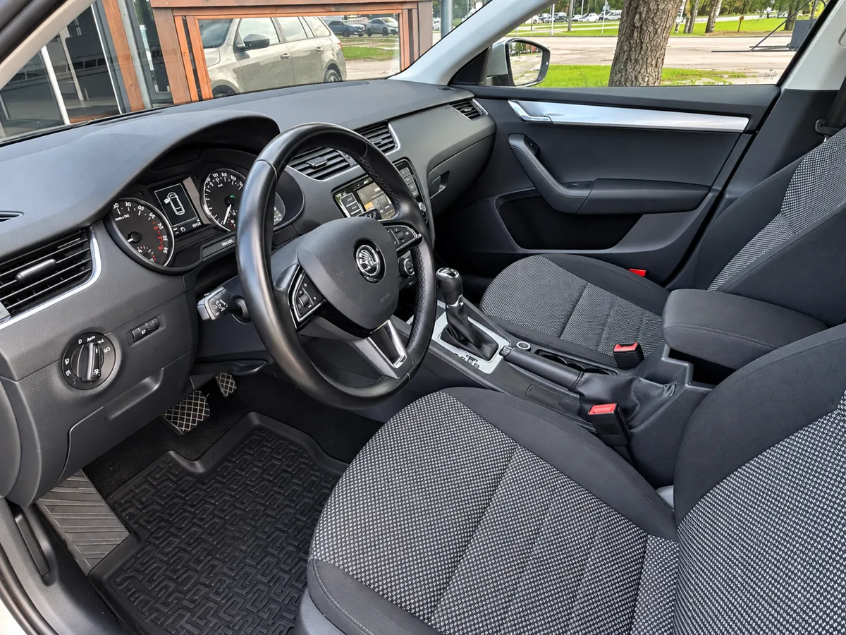 Skoda Octavia 2015 - 13. attēls