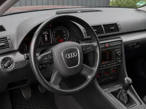 Audi A4 - sīktēls 22