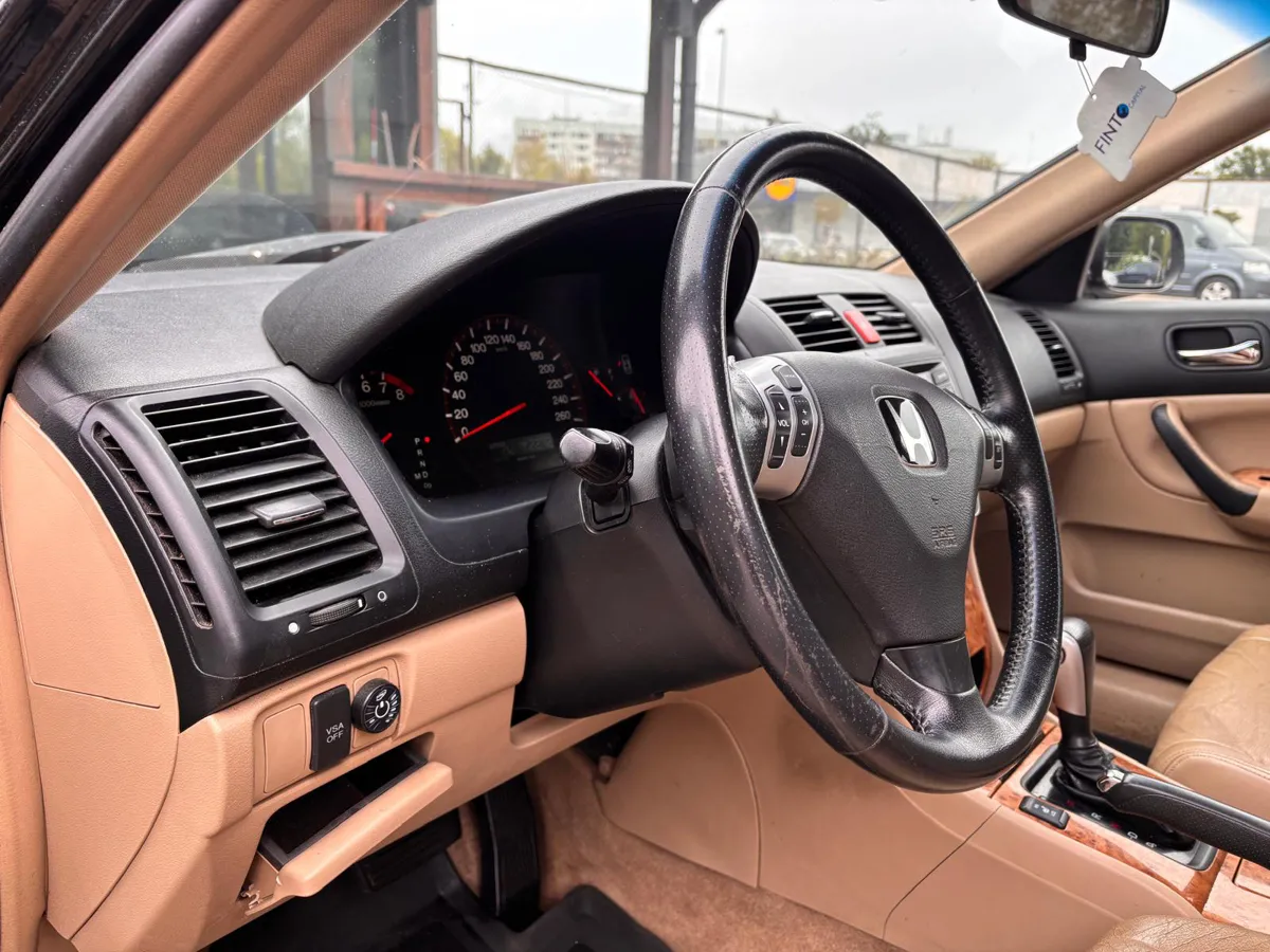 Honda Accord 2005 - 12. attēls