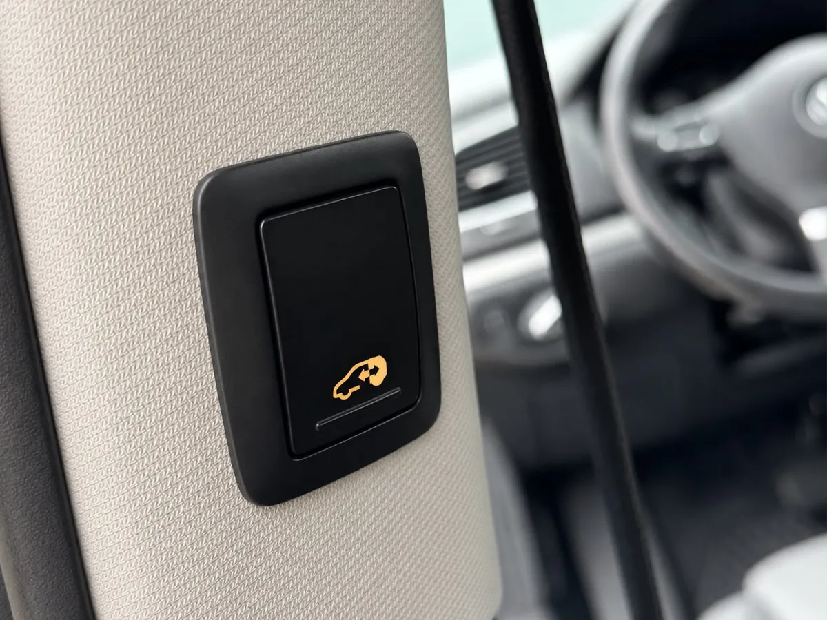 VW Sharan 2013 - 21. attēls