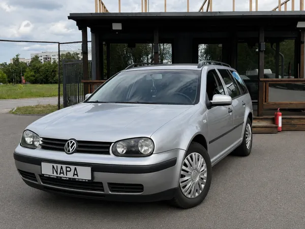 VW Golf 4