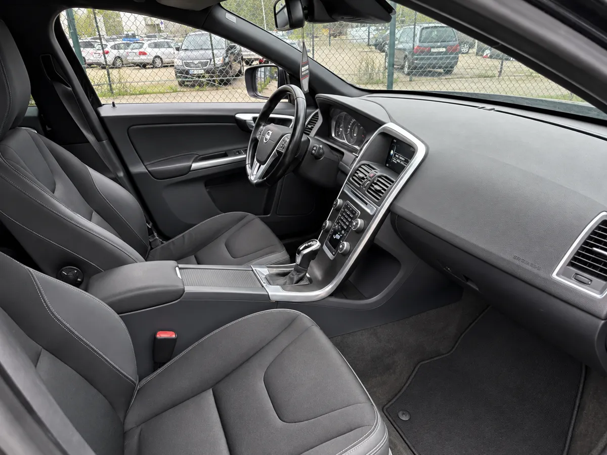 Volvo XC 60 2014 - 10. attēls