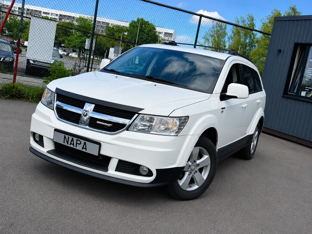 Dodge Journey 2010 - 1. attēls
