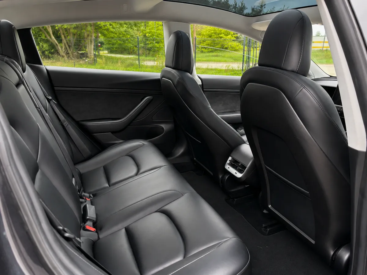 Tesla Model 3 2019 - 12. attēls
