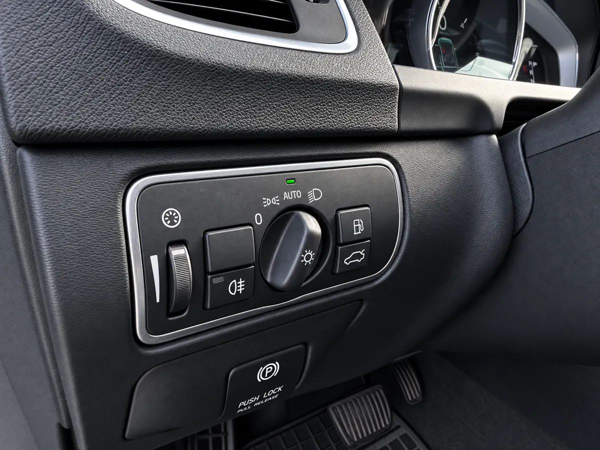 Volvo V60 2013 - 17. attēls