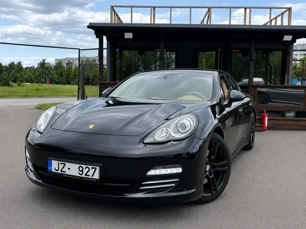 Porsche Panamera