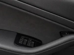 Tesla Model 3 - sīktēls 16