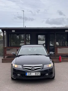 Honda Accord - sīktēls 1