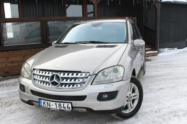 Mercedes ML320