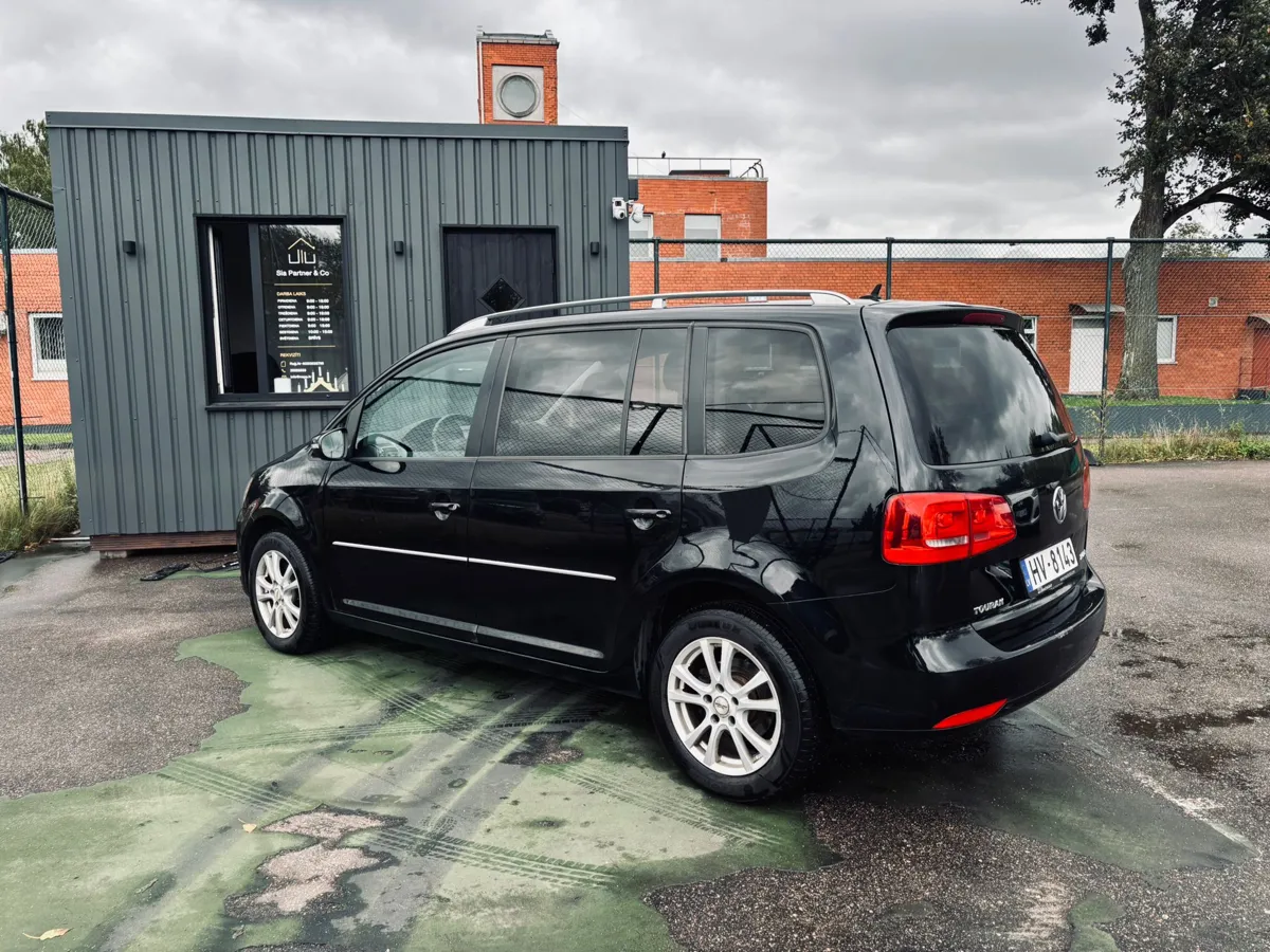 VW Touran 2012 - 6. attēls