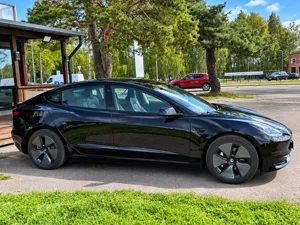 Tesla Model 3 - sīktēls 5