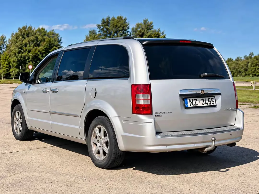 Chrysler Grand Voyager 2008 - 3. attēls