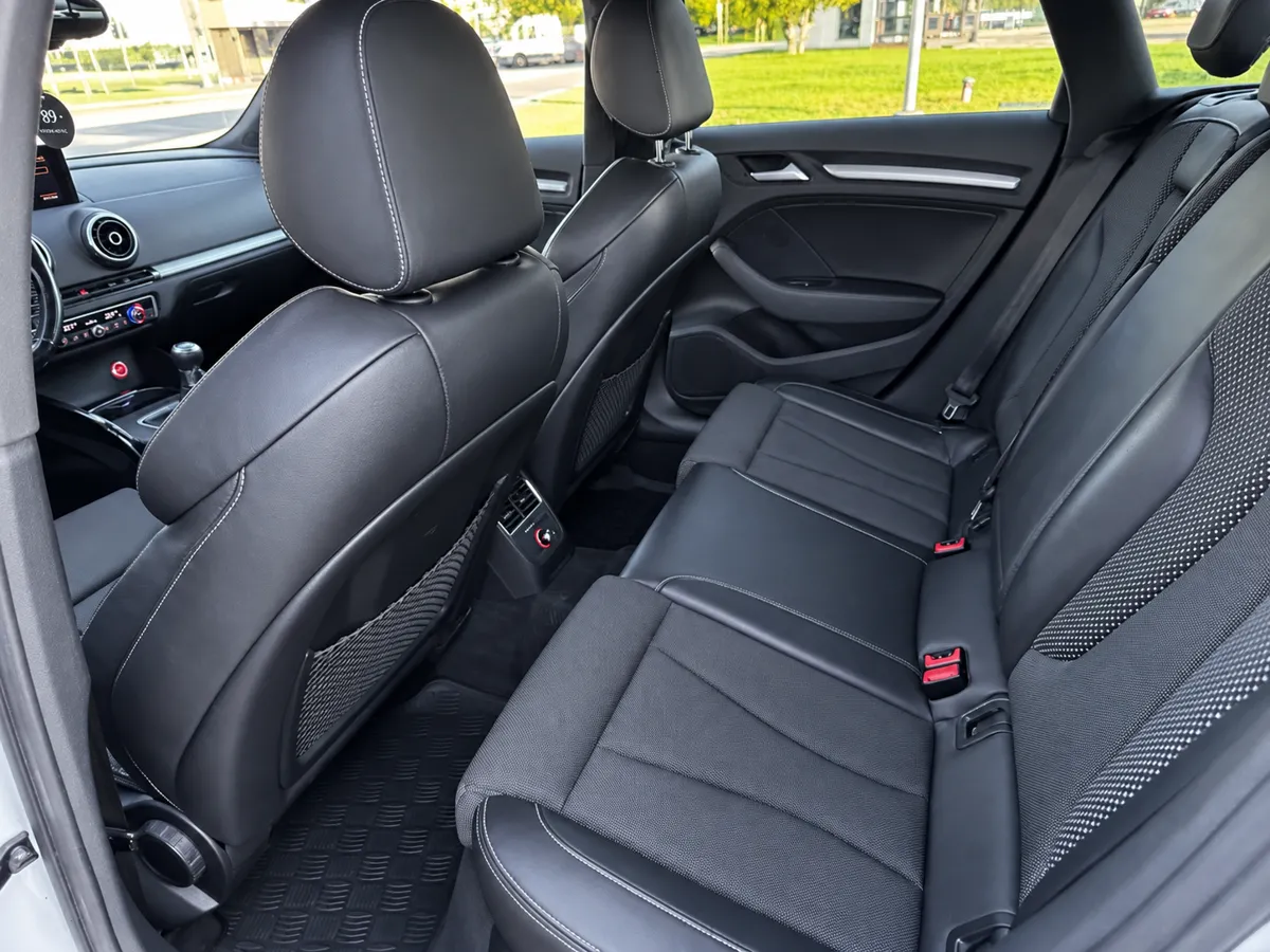 Audi A3 2013 - 18. attēls