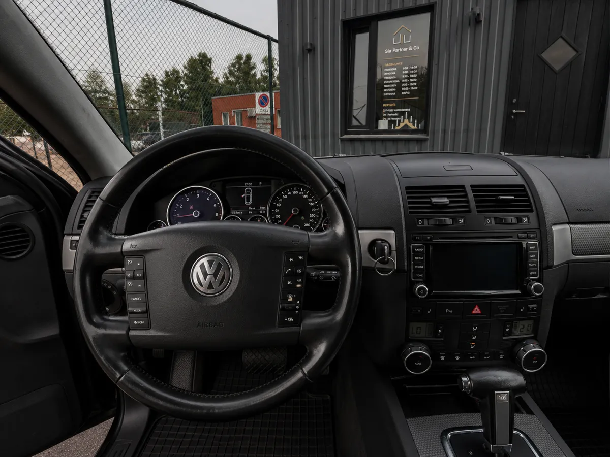VW Touareg 2008 - 13. attēls