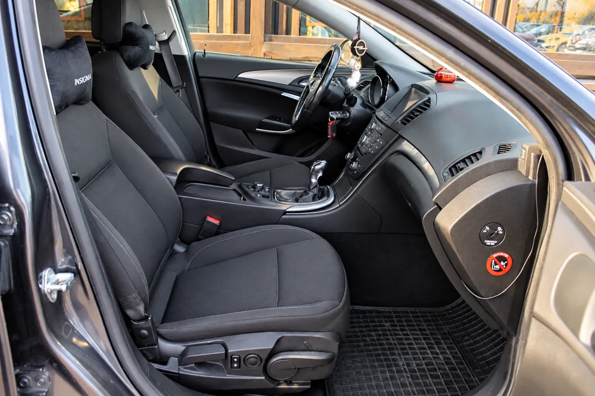 Opel Insignia 2010 – 20. attēls