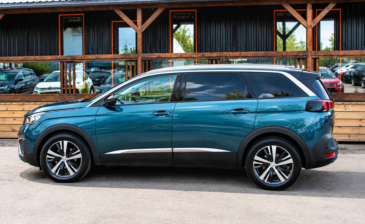 Peugeot 5008 2018 – 8. attēls