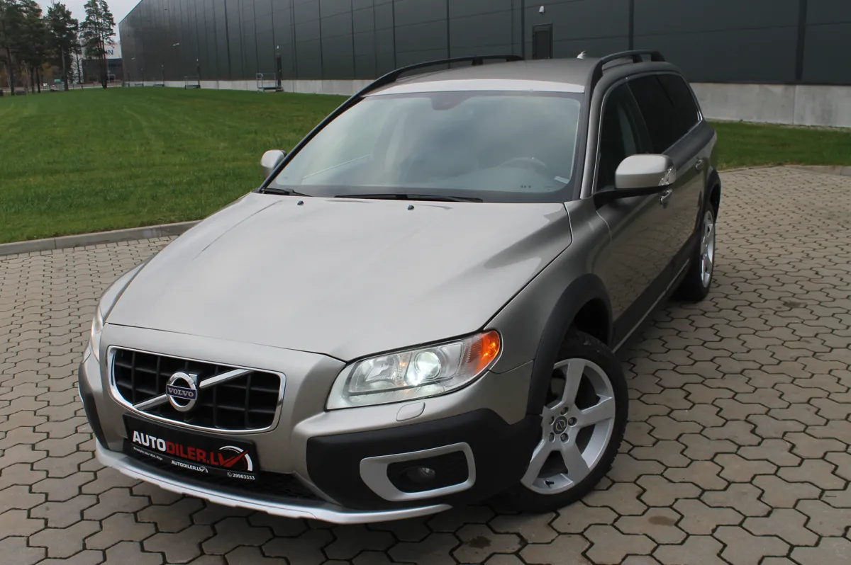 Volvo XC 70 2011