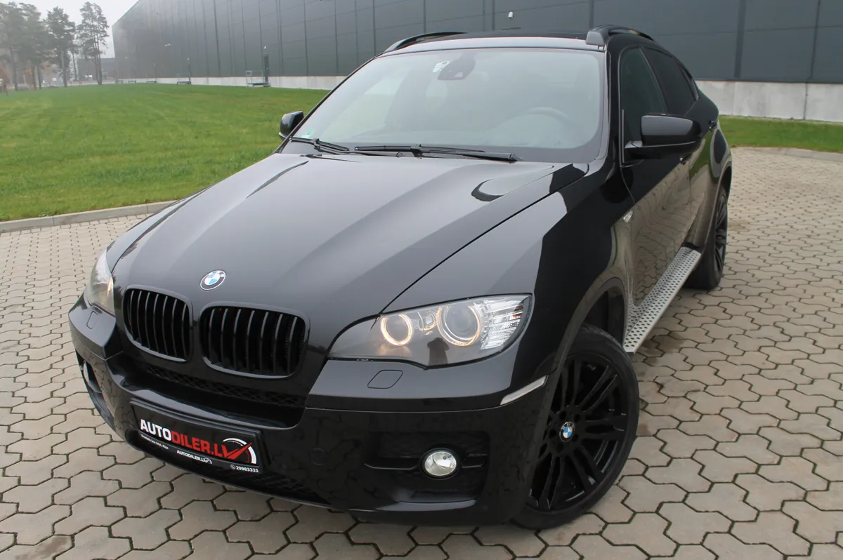 BMW X6 2011
