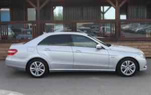 Mercedes E350 - sīktēls 2