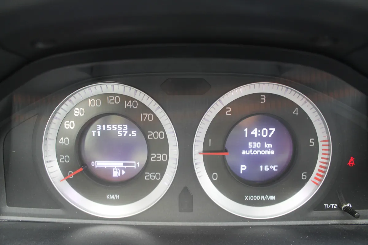 Volvo XC 60 2010 – 19. attēls