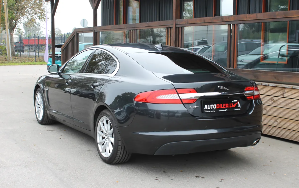 Jaguar XF 2013 – 4. attēls