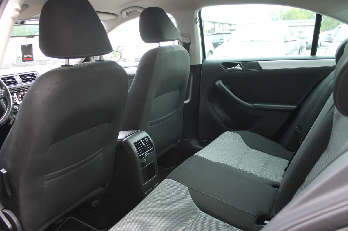 VW Jetta 2013 - 6. attēls
