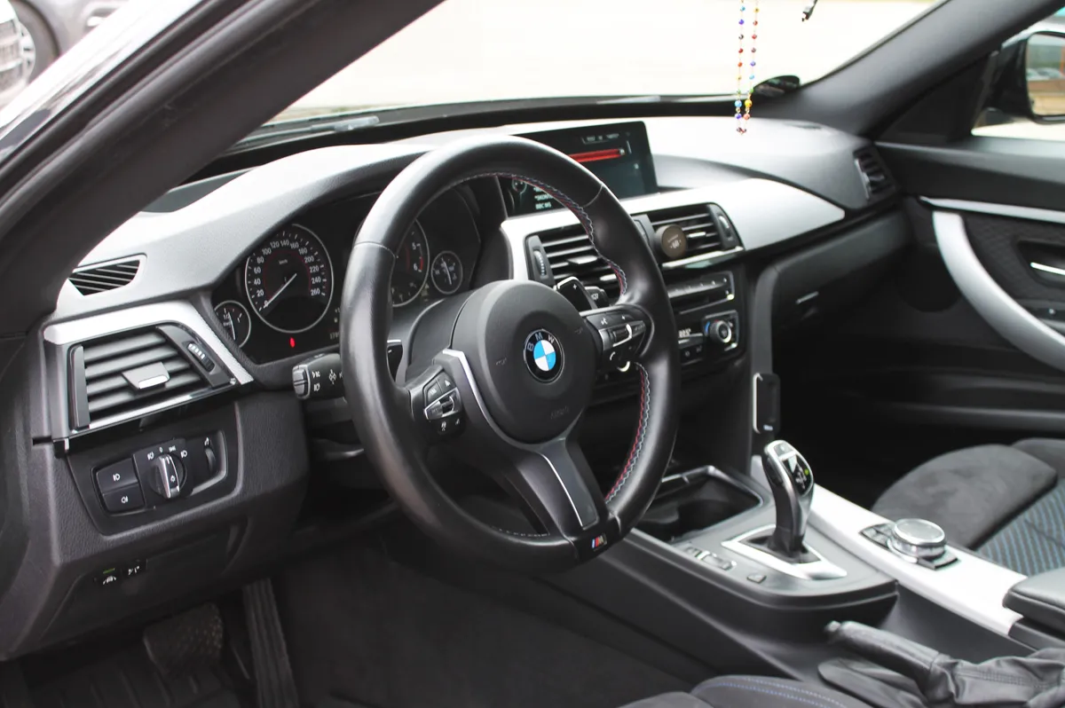 BMW 320 2016 - 13. attēls