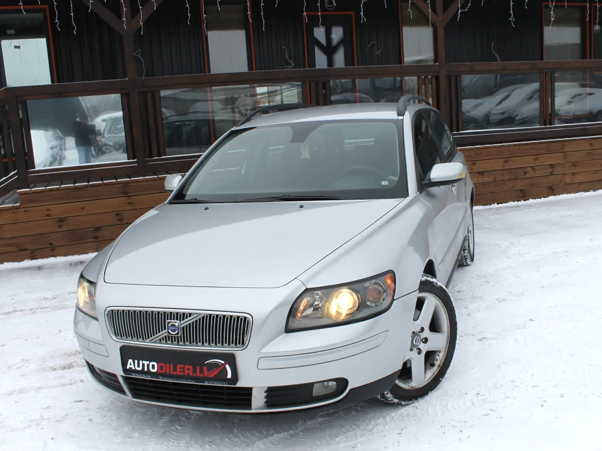 Volvo V50 2005