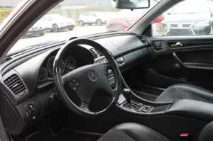 Mercedes CLK230 – sīktēls 13