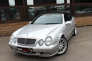 Mercedes CLK230 – sīktēls 1