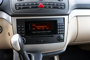 Mercedes Viano – sīktēls 12