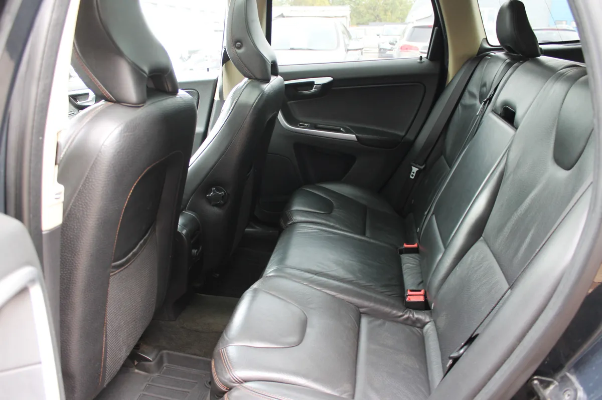 Volvo XC 60 2010 – 11. attēls