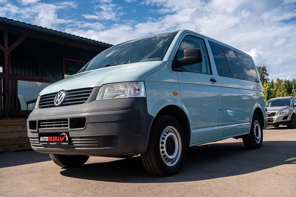 VW Caravelle 2006