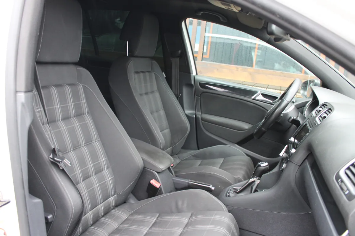 VW Golf 6 2012 – 12. attēls