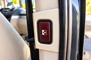 Mercedes Viano – sīktēls 11