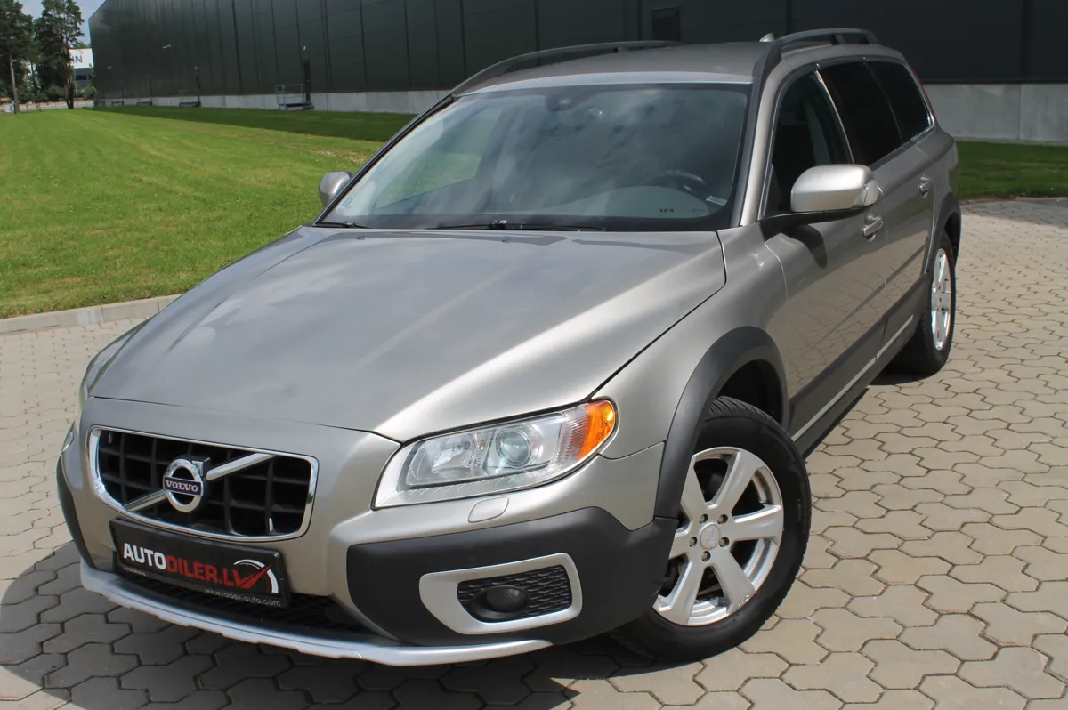Volvo XC 70 2011