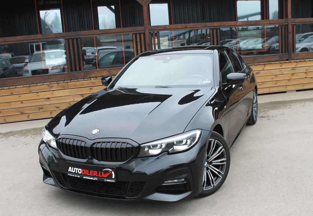 BMW 318 2021