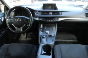 Lexus CT - sīktēls 7