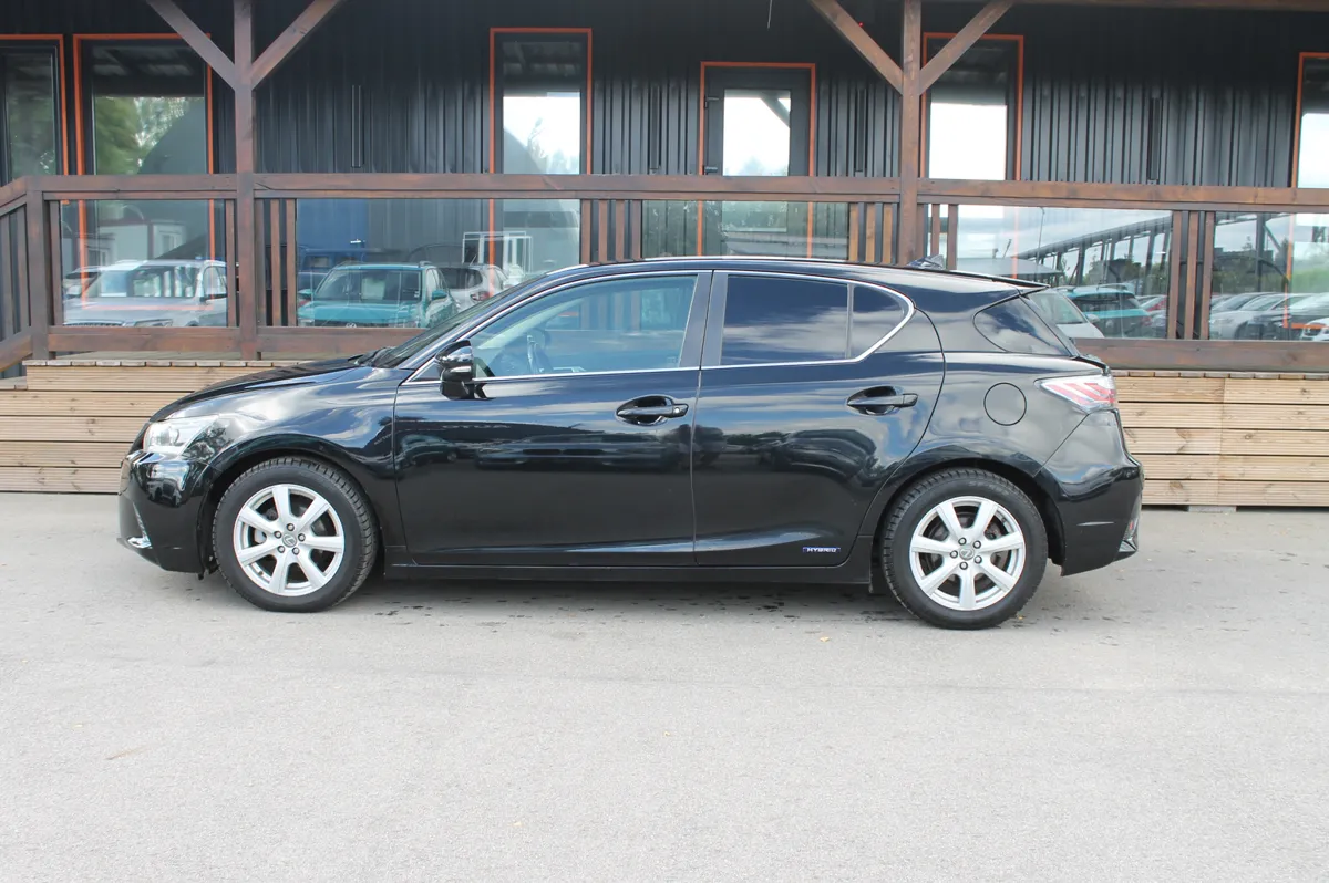 Lexus CT 2014 - 4. attēls