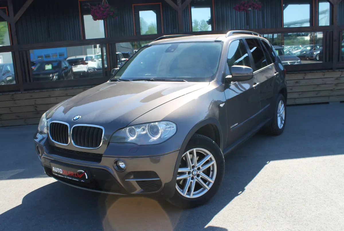BMW X5 2011