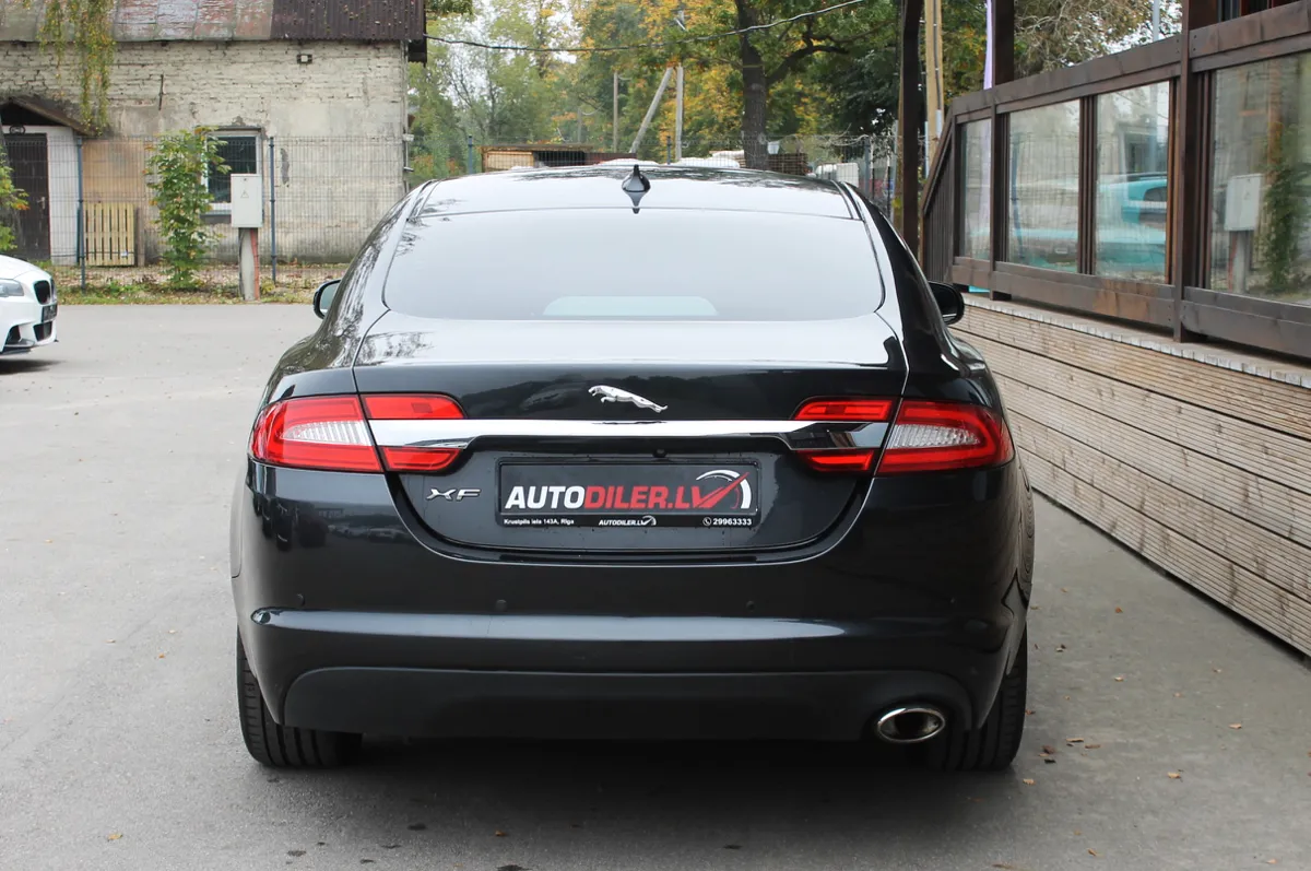 Jaguar XF 2013 – 5. attēls