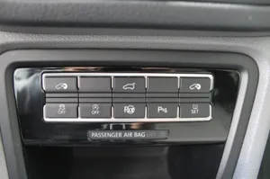 Seat Alhambra – sīktēls 17