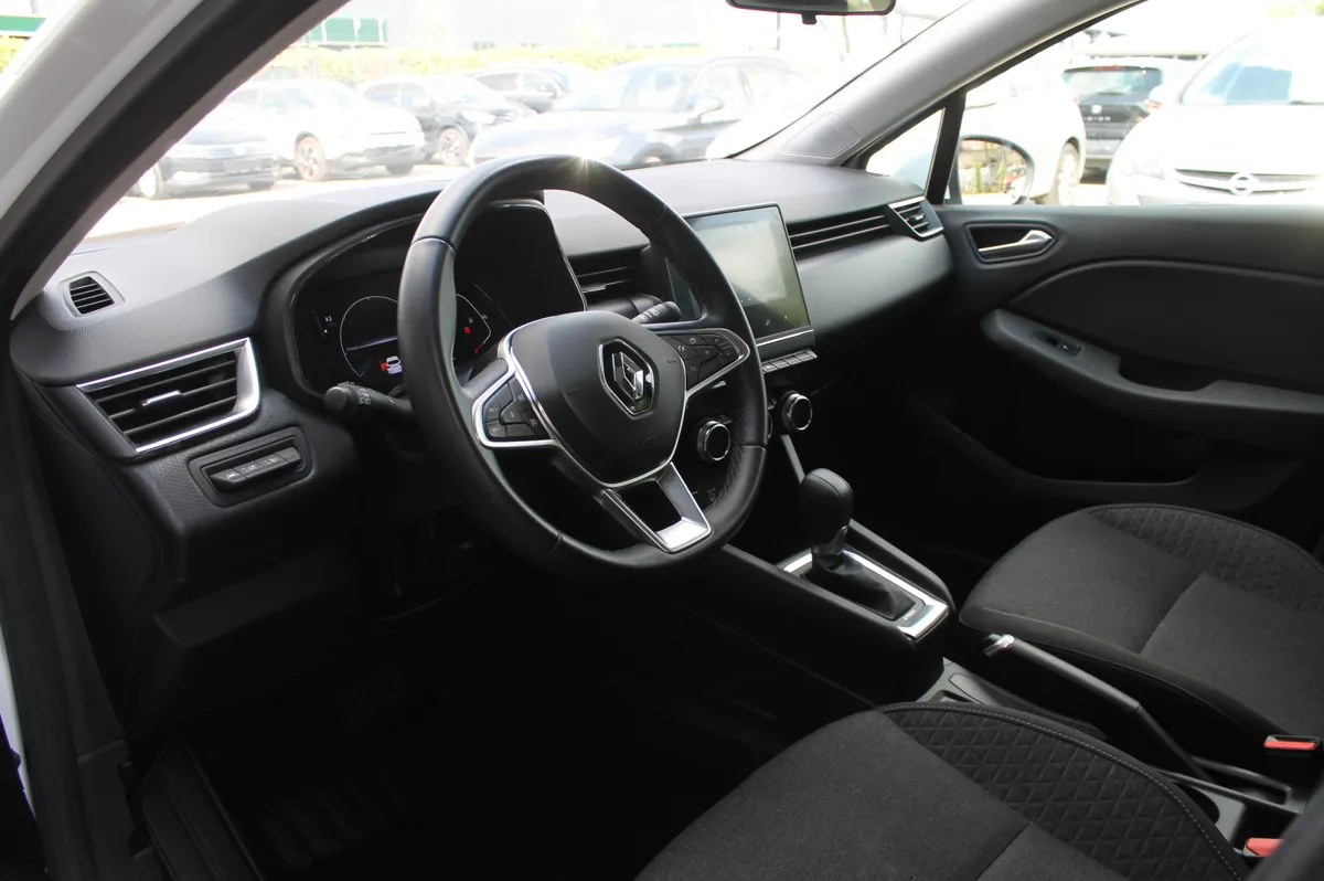 Renault Clio 2022 - 8. attēls